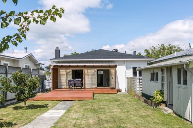 Photo of property in 89 Vigor Brown Street, Napier South, Napier, 4110