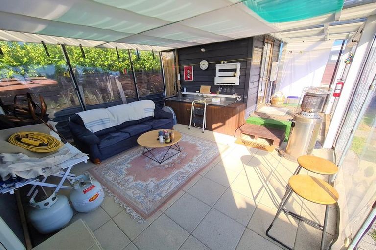 Photo of property in 105 Nikau Close, Matarangi, Whitianga, 3592