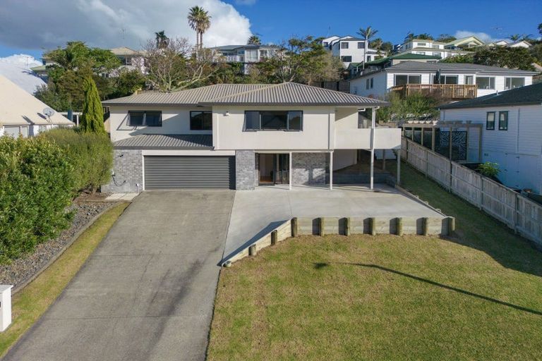 Photo of property in 59 Ferry Road, Arkles Bay, Whangaparaoa, 0932