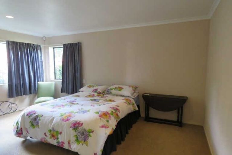 Photo of property in 4 Akona Lane, Hamilton East, Hamilton, 3216