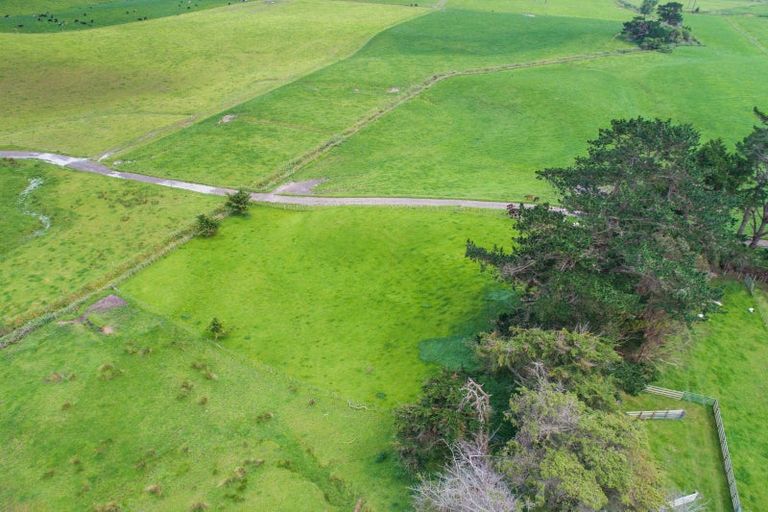 Photo of property in 1142 Tennent Drive, Linton, Palmerston North, 4472