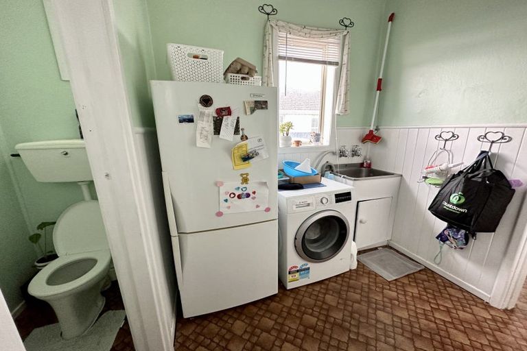 Photo of property in 66 Willis Street, Grasmere, Invercargill, 9810