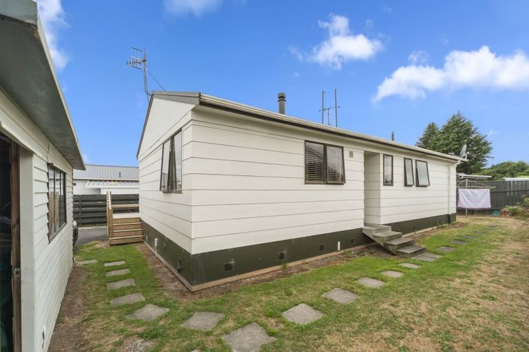 Photo of property in 71b Grace Crescent, Richmond Heights, Taupo, 3330