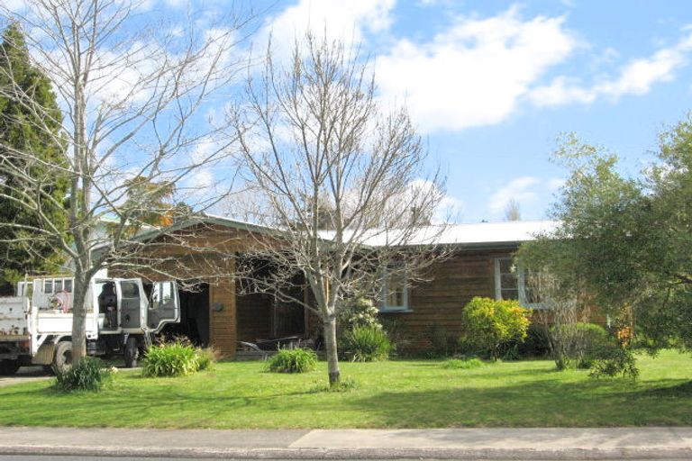 Photo of property in 62 Robinson Road, Whitianga, 3510