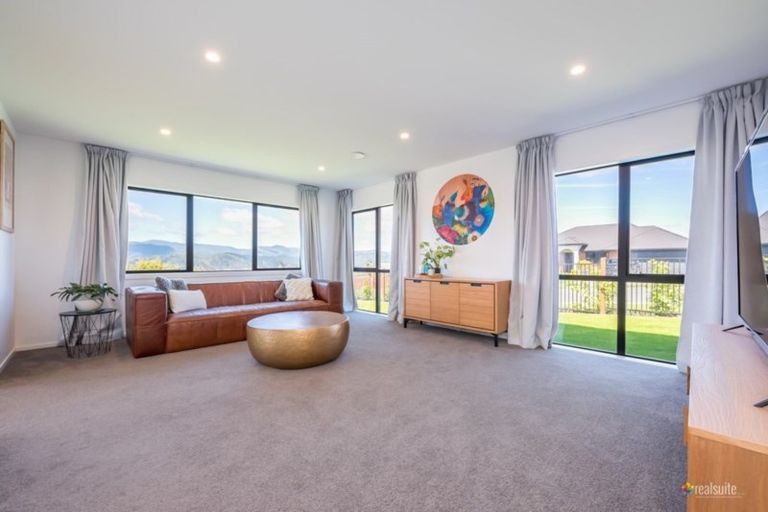 Photo of property in 105 Kirton Drive, Riverstone Terraces, Upper Hutt, 5018