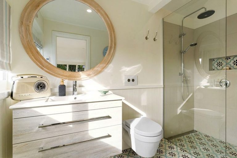 Photo of property in 27 Mcdougall Avenue, St Albans, Christchurch, 8014