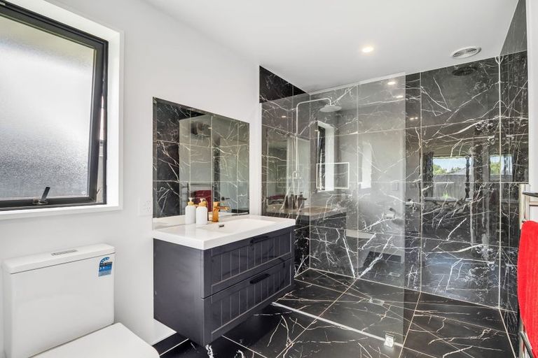 Photo of property in 17 Lusk Street, Rangiora, 7400