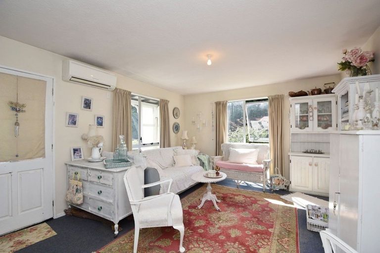 Photo of property in 3 Salisbury Street, Waikiwi, Invercargill, 9810