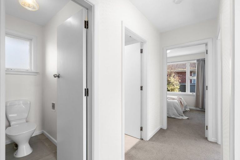 Photo of property in 53 Greendale Avenue, Avonhead, Christchurch, 8042