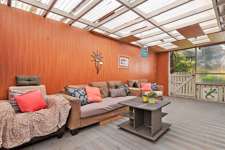 Photo of property in 505 Swanson Road, Ranui, Auckland, 0612