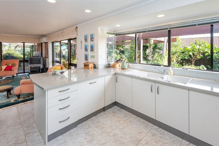 Photo of property in 34 Orangewood Drive, Northpark, Auckland, 2013