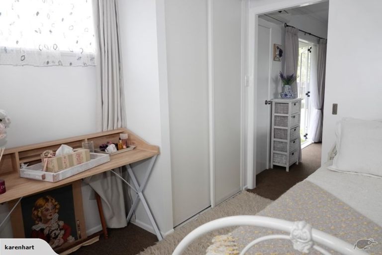 Photo of property in 2b Iris Street, Snells Beach, 0920