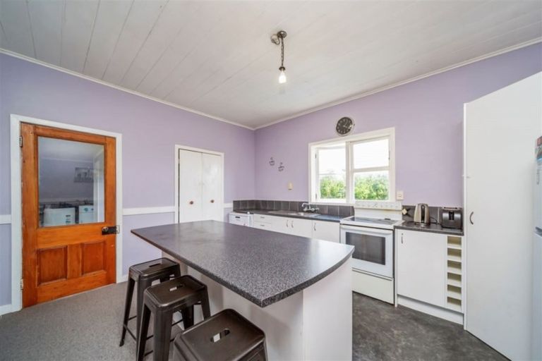 Photo of property in 25 Hobson Street, Normanby, Hawera, 4614