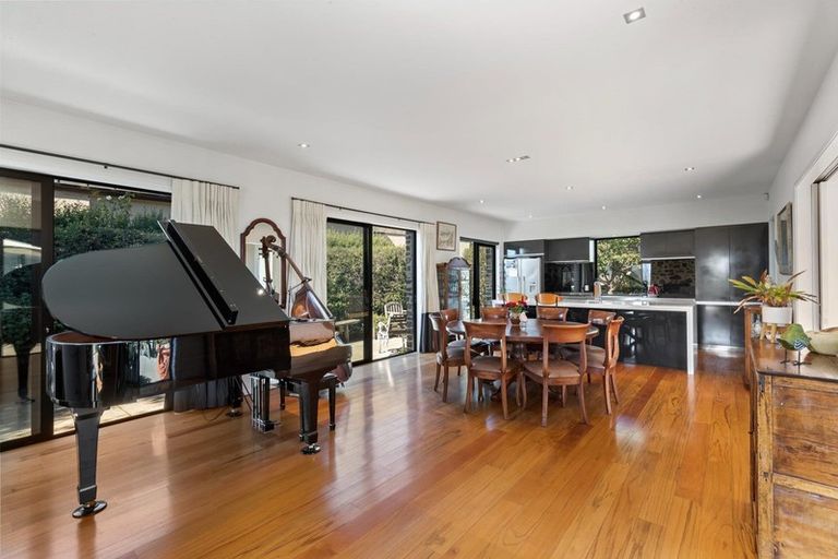 Photo of property in 8 Bretby Court, Jacks Point, Queenstown, 9371