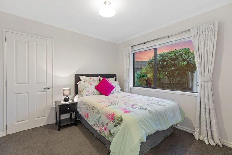 Photo of property in 34 Gibson Place, Papamoa Beach, Papamoa, 3118