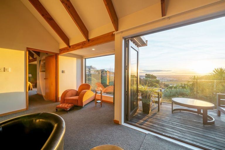 Photo of property in 245 Cannon Hill Crescent, Mount Pleasant, Christchurch, 8081