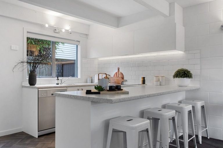 Photo of property in 6 Berry Street, St Albans, Christchurch, 8014