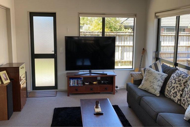 Photo of property in 64b Matatua Road, Raumati Beach, Paraparaumu, 5032