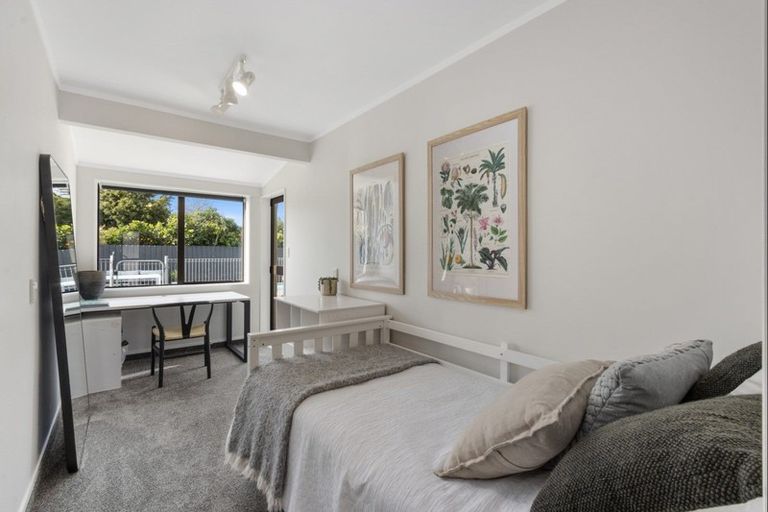 Photo of property in 1244 Louie Street, Parkvale, Hastings, 4122