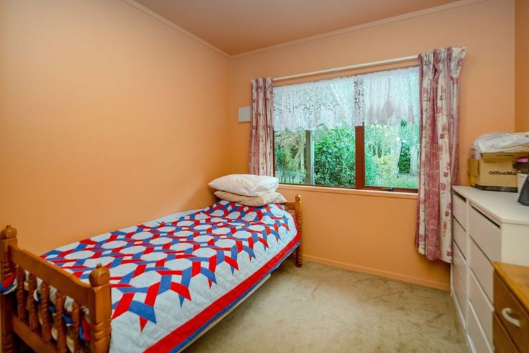 Photo of property in 265 No 1 Line, Tauwharenikau, Featherston, 5771