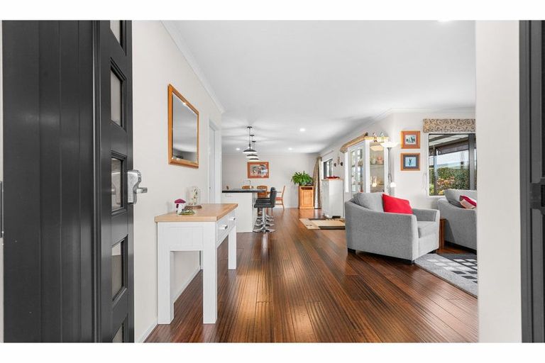 Photo of property in 50 Kedge Drive, Mangawhai, 0505