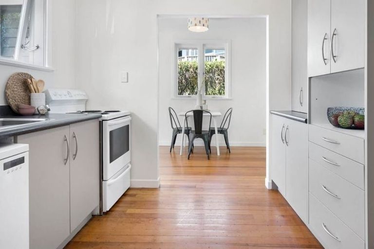 Photo of property in 59 Union Road, Howick, Auckland, 2014