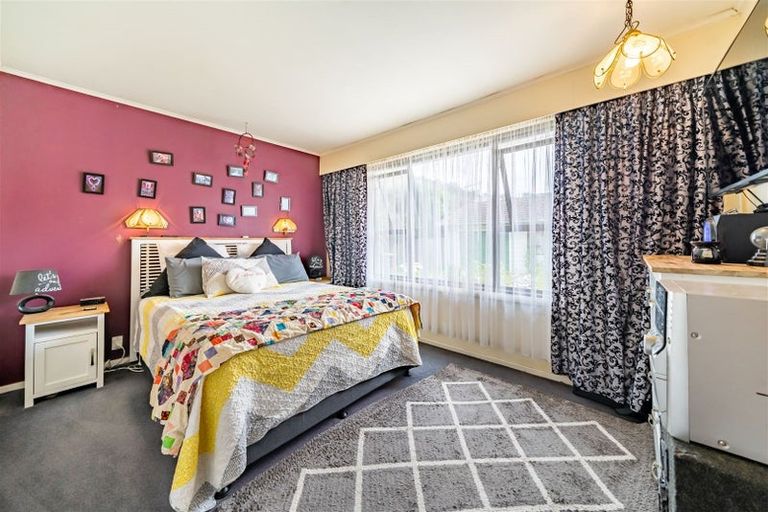 Photo of property in 1/420 Stokes Valley, Stokes Valley, Lower Hutt, 5019