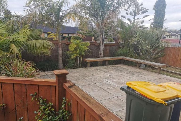 Photo of property in 7 Buncrana Place, Pinehill, Auckland, 0632