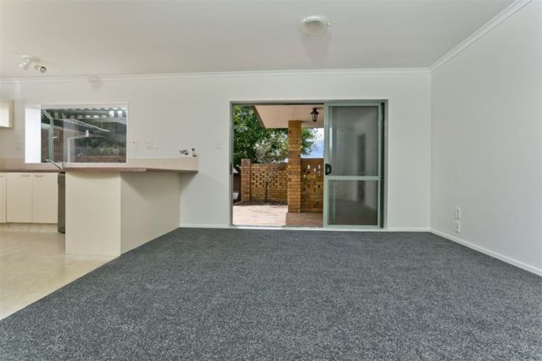 Photo of property in 5 Adelphi Place, Albany, Auckland, 0632