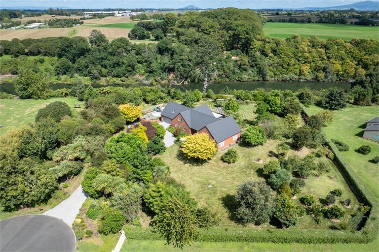 Photo of property in 1 Twin Oaks Drive, Tamahere, Hamilton, 3283