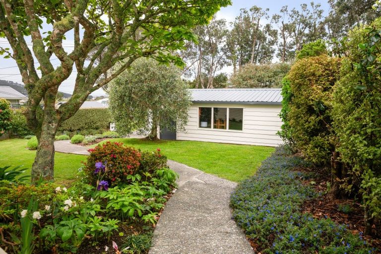 Photo of property in 80 Beauchamp Street, Karori, Wellington, 6012