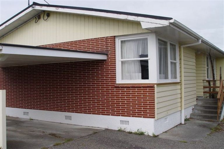 Photo of property in 44 Pitama Road, Awapuni, Palmerston North, 4412