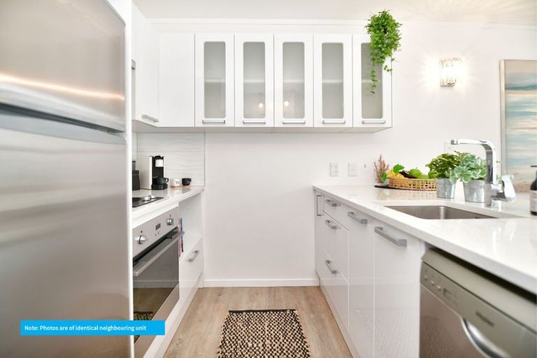 Photo of property in 2/420a Hibiscus Coast Highway, Orewa, 0931