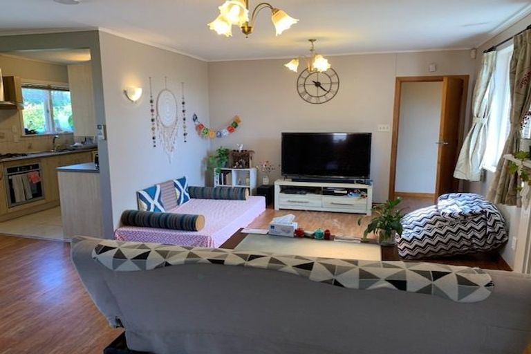 Photo of property in 1/34a Tomo Street, New Lynn, Auckland, 0600