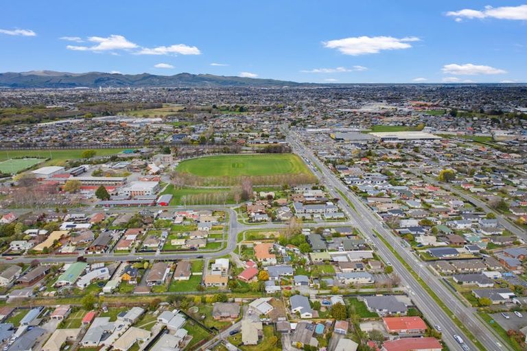 Photo of property in 2/244 Main Road North, Redwood, Christchurch, 8051