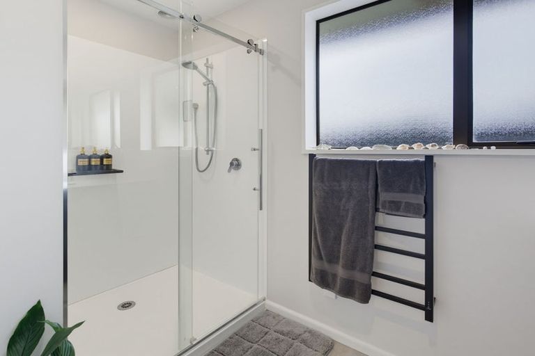 Photo of property in 2/244 Main Road North, Redwood, Christchurch, 8051
