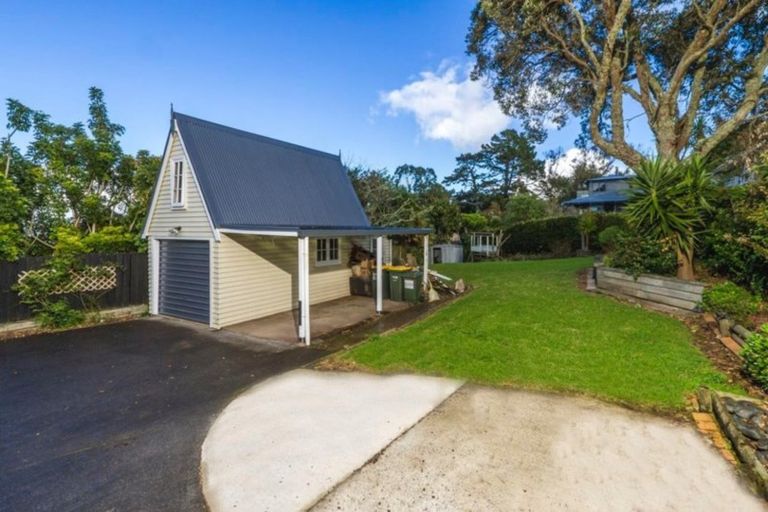 Photo of property in 128 Beach Road, Castor Bay, Auckland, 0620