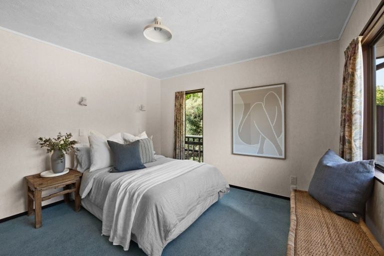 Photo of property in 2 Te Mata Peak Road, Havelock North, 4130