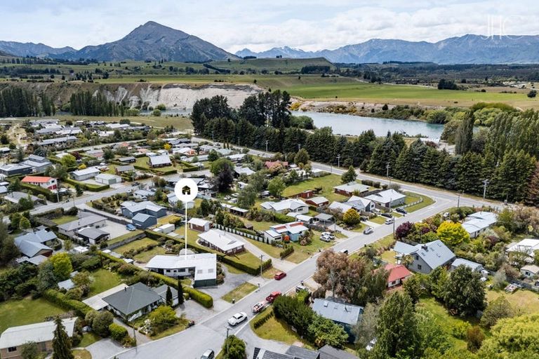 Photo of property in 18 Wairau Road, Albert Town, Wanaka, 9305