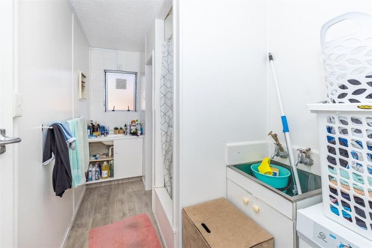 Photo of property in 226 Old Farm Road, Hamilton East, Hamilton, 3216