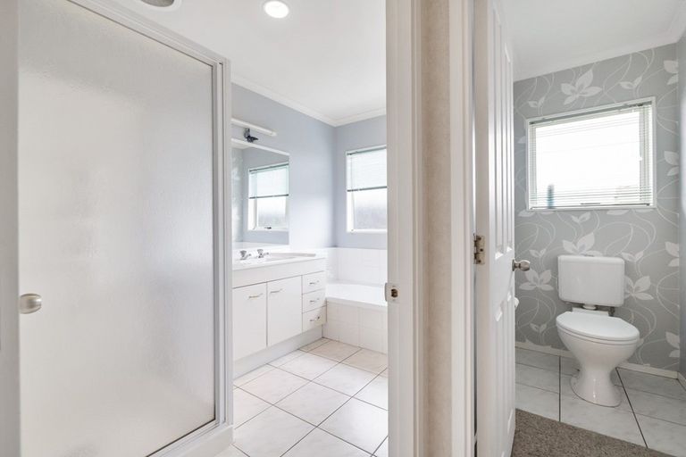 Photo of property in 48 Ocean Crest, Papamoa Beach, Papamoa, 3118