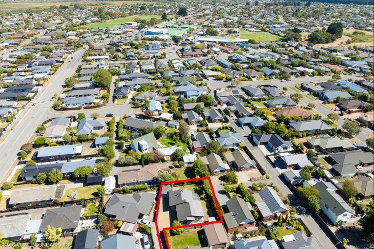 Photo of property in 1/461 Bower Avenue, Parklands, Christchurch, 8083