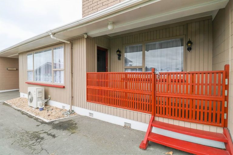 Photo of property in 2/14 Campbell Street, Maori Hill, Timaru, 7910