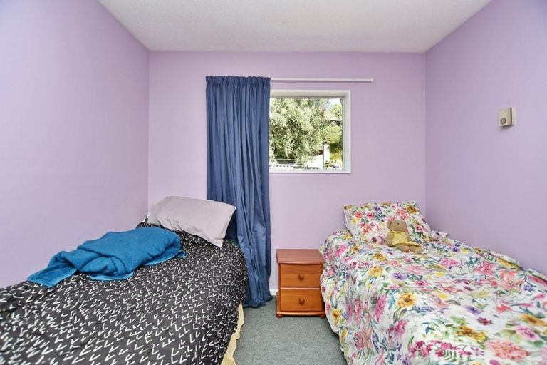 Photo of property in 6b Doggett Place, Rangiora, 7400