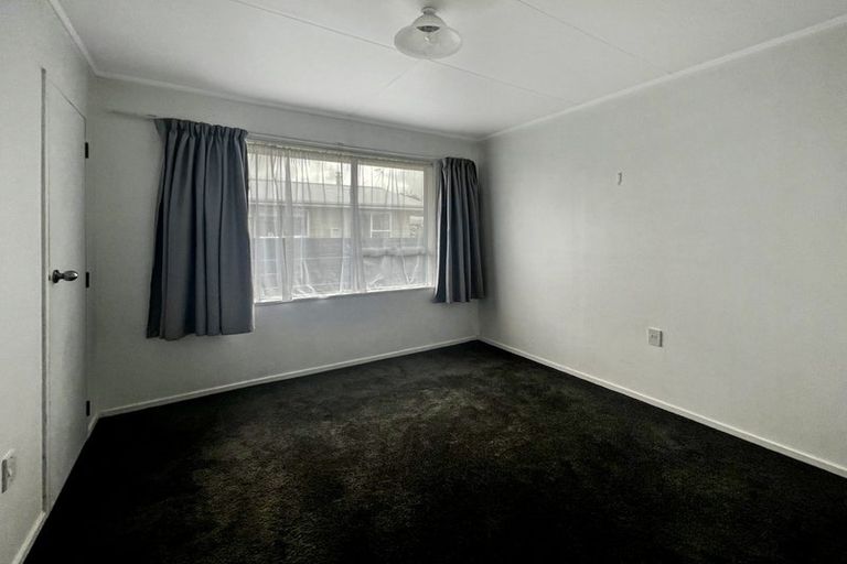 Photo of property in 3a Christian Place, Awapuni, Palmerston North, 4412