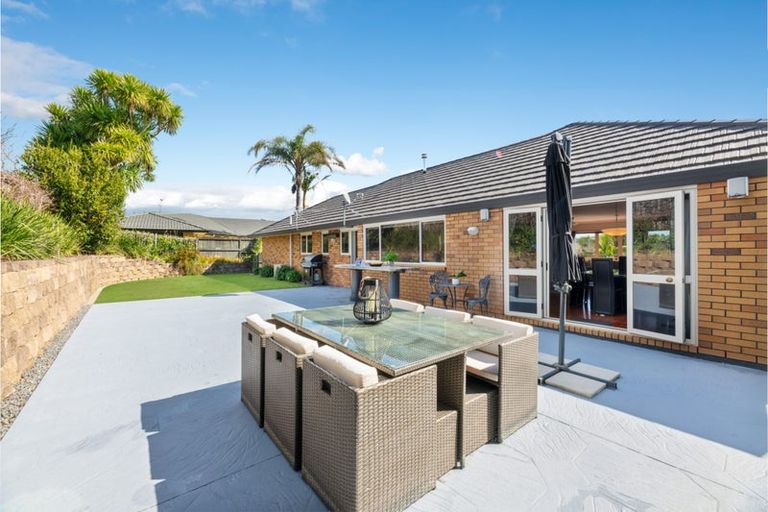 Photo of property in 3 Semillon Avenue, Henderson, Auckland, 0612