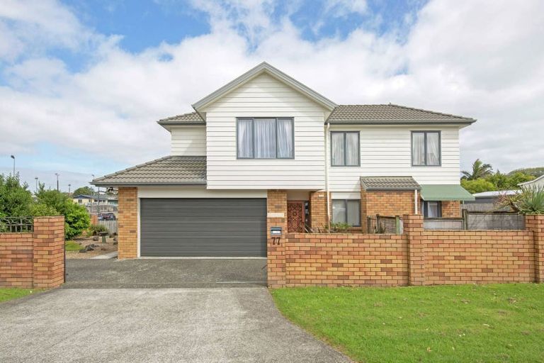 Photo of property in 77 Moore Street, Howick, Auckland, 2014