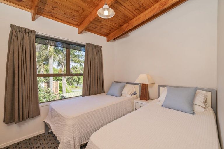 Photo of property in 37 Oyster Drive, Cooks Beach, Whitianga, 3591