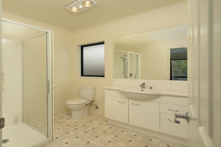 Photo of property in 20 Woodstock Place, Stoke, Nelson, 7011