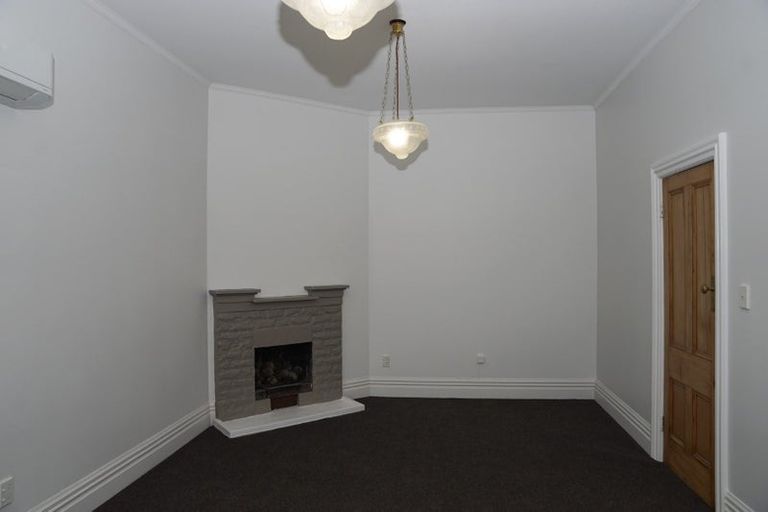 Photo of property in 64 Wright Street, Mount Cook, Wellington, 6021